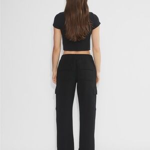 Aritzia TNA Cozy Fleece Mega Cargo Sweatpant Black